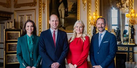 Kate Middleton Wears Green Burberry Suit to Welcome 